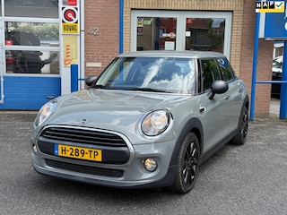 Mini Mini 1.5 Pepper | Lage KM. stand NAP! | Cruise-Control | Apple-CarPlay | Parkeersensoren achter | BTW-auto