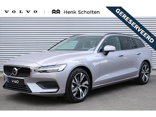 Volvo V60 B4 Automaat Essential Edition | 18 inch Lichtmetalen Velgen | Extra Getint Glas | Lederen Bekleding | Park Assist voor en achter | Climate Pack | Driver Assist | Cruise Control Adaptief Met Stop&Go En Stuurhulp | Apple Carplay/Android Auto |