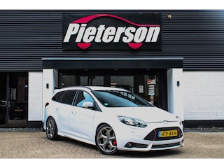 Ford Focus Wagon 2.0 EcoBoost ST-3 CAMERA XENON STOELVER.