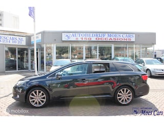 Toyota Avensis 1.8 VVTi Dynamic Business PANO / CLIMA / CRUISE