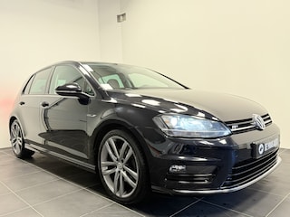 Volkswagen Golf 1.4 TSI ACT Business Edition R Connected