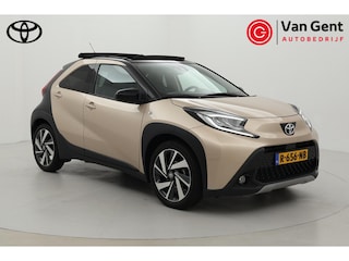 Toyota Aygo 1.0 VVT-i S-CVT Envy | Elektrisch vouwdak | Navigatie | JBL | Bestuurdersstoel verwarmbaar | LED | Apple Carplay / Android Auto | Adaptive Cruise | Clima | Camera | 18 inch