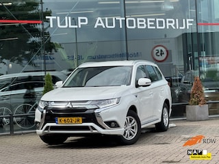 Mitsubishi Outlander 2.4 PHEV Pure 2021