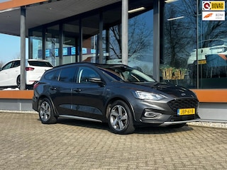 Ford Focus Wagon NU €750 EINDEJAARS KORTING!!! 1.0 EcoBoost Hybrid Active/Autom./Winterpakket