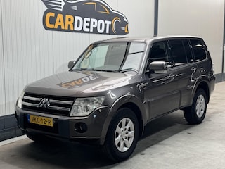 Mitsubishi Pajero 3.2 DI-D Instyle Panel Van