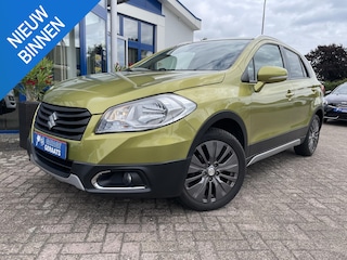 Suzuki S-Cross SX4 1.6 Exclusive | 17" LM- velgen, Keyless go en entry, Camera, Navigatie, Panorama dak Schuif/kantel, Afneembare trekhaak