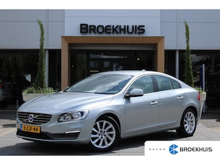 Volvo S60 1.6 T3 Momentum | Audio-navigatie full map + hard disk | Bluetooth telefoonvoorbereiding | Cruise control