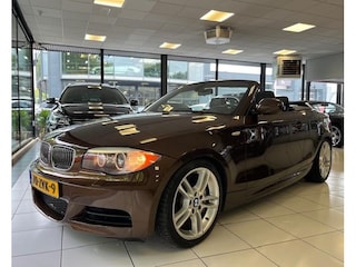 BMW 1-serie Cabrio 135i/M-pakket/306 PK/Dealer onderhouden/Navi/Automaat/Leder/Harman/Kardon