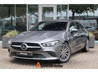 Mercedes-Benz CLA Shooting Brake 200 Business Solution 163pk | Sfeer | Camera | Trekhaak | LED | Navi | Climate | ACC | Keyless