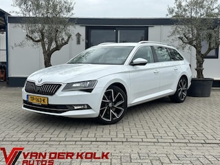 Skoda Superb Combi 2.0 TDI Ambition Business Carplay Camera Navi Climate Cruise Trekhaak