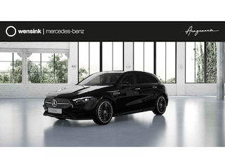 Mercedes-Benz A-klasse 180 Business Solution AMG | Panoramaschuifdak | Premium Plus pakket | Dodehoekassistent | Head-up display | 19-inch Zwarte AMG Velgen