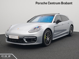 Porsche Panamera 4 E-Hybrid Platinum Edition