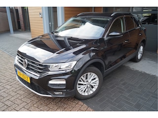 Volkswagen T-Roc 1.0 TSI Style Executive | Clima | Cruise | Navi