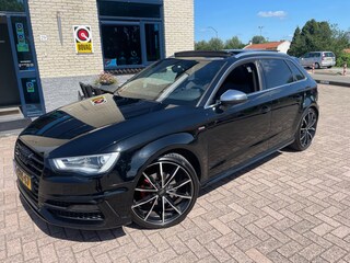Audi A3 Sportback 1.4 TFSI Ambition Pro Line S- pano-navi