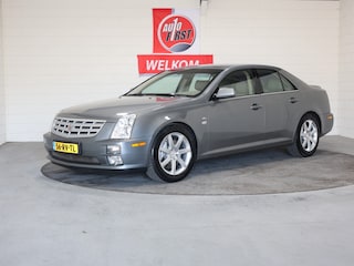 Cadillac STS 4.6 V8 Launch Edition, NL auto, LPG G3, Boekjes, WAANZINNIGE Youngtimer.. .. Nieuwstaat ..MEEST denkbare opties .. AMERICAN DREAM