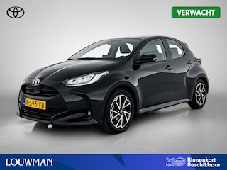 Toyota Yaris 1.5 VVT-i Dynamic | Camera | Airconditioning | Digitaal dashboard | 16'' LM velgen |