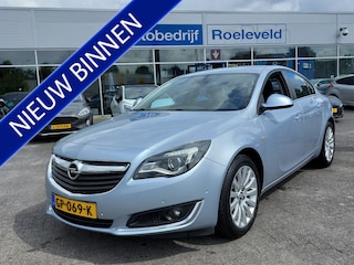 Opel Insignia 1.6 Turbo 170pk Edition+ 5-Deurs | Origineel NL | Navi | Clima | Cruise | Bluetooth Carkit+Streaming | Pdc V+A+Assist | Dodehoek+Licht+Regensensor | Mistlampen | 18''lm | Trekhaak