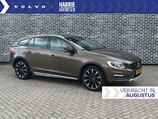 Volvo V60 2.0 T5 Nordic+ | Panoramadak | Adaptieve Cruise Control | Achteruitrijcamera |