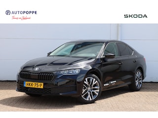 Skoda Octavia First Edition 1.5 TSI m-HEV 85 kW / 115 PK Hatchba