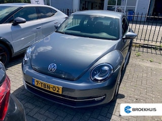 Volkswagen Beetle 1.4 TSI Design 160pk DSG/AUTO Navigatie | Cruise control | Fender audio | Keyless | Stoelverwarming | Parkeersensornen v+a | 16"LMV