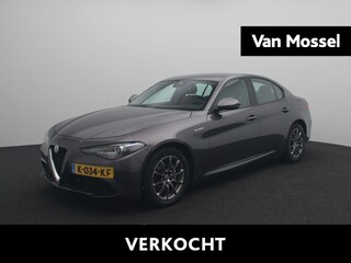 Alfa Romeo Giulia 2.0T 200pk Aut. Super | Leder | Navi | Xenon | Camera |