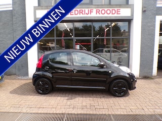 Peugeot 107 1.0-12V AIRCO AUTOMAAT nieuwe apk