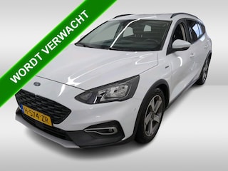 Ford Focus Wagon 1.5D 120PK Active Business / Trekhaak / Pdc+Camera / LED V+A / Navi full map / Apple CarPlay / 17 inch Lmv / Adap CC / Apk 7-26