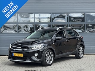 Kia Stonic 1.0 T-GDI DYNAMICLINE I AUTOMAAT I ACHTERUITRIJCAMERA I CARPLAY I CRUISE CONTROL I NAVIGATIE