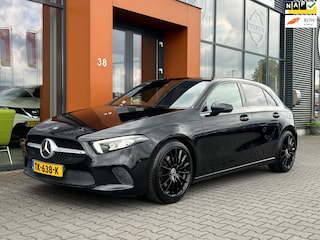 Mercedes-Benz A-klasse 200 AMG automaat|LED|Leer|Navi|PDC