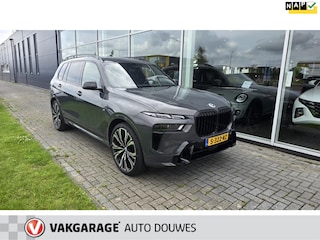 BMW X7 XDrive40i |7p. |NAP |1e eigenaar | Pano | Bomvol |Bowers&Wilkins