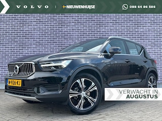 Volvo XC40 1.5 T2 Inscription | Trekhaak | Panorama dak | Harman & Kardon | 360° Camera | Adaptieve cruise control | Dode hoek detectie | Stoel/stuur verwarming | Memory seats |