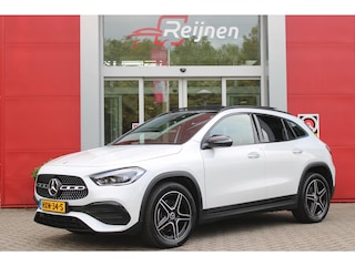 Mercedes-Benz GLA 250 e 218PK AUTOMAAT BUSINESS SOLUTION | PANORAMISCH SCHUIF/KANTEL DAK | ELEKTRISCHE ACHTER KLEP | MULTIBEAM LED MATRIX KOPLAMPEN | STOEL VERWARMING | KEYLESS ENTRY/START | NAVIGATIE | DAB+ RADIO | APPLE CARPLAY /ANDROID AUTO | ADAPTIVE CRUISE CONTROL | SFEER VERLICHTING | 19" LICHTMETALEN VELGEN | PARKEERSENSOREN VOOR EN ACHTER |
