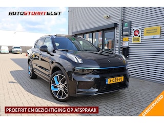 Lynk & Co 01 1.5 Modeljaar 24' | Pano | Trekhaak | 360' Cam | Memory | Zwarte Hemel | Carplay | Elek Stoel + Klep | Ad Cruise | Full Led | Keyless | PDC | 1e Eigenaar | NL-Auto | BTW