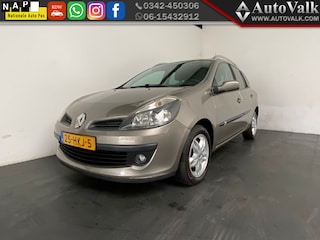 Renault Clio Estate 1.6-16V Dynamique