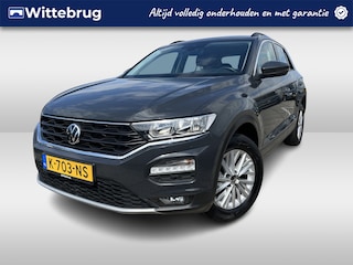 Volkswagen T-Roc 1.0 TSI 110pk Style / App-Connect / Parkeersensoren / airco / 16" LMV