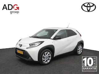 Toyota Aygo 1.0 VVT-i S-CVT first | Automaat | Climate control | Lichtmetalen velgen | Privacy glass |