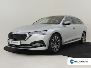 Skoda Octavia Combi 1.4 TSI iV PHEV Style 204pk Cruise control | Navigatie via app connect | Elektrische stoelen met geheugen | Camera achter | Led koplampen | Stoelverwarming | 18"LMV
