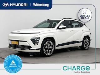 Hyundai Kona COMFORT LIMITED 65.4 kWh | WARMTEPOMP | 514 km RANGE! | CLIMA | CRUISE | CAMERA | 19'' LM VELGEN | FABRIEKSGARANTIE GELDIG T/M 1-2029! |