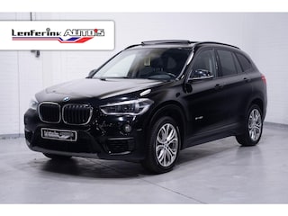 BMW X1 sDrive18d Executive 18"-inch X-Pack private glas pano-dak PDC shadow-lane voorstoelen in hoogte verstelbaar