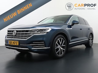Volkswagen Touareg 3.0 TSI Elegance Trekhaak | Pano | Camera | Navigatie|