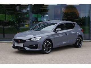 Cupra Leon 1.4 e-Hybrid VZ 245 PK Adrenaline PHEV, Stoelverwarming, Kuipstoelen, Camera,
