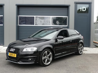 Audi A3 2.0 TFSI S3 quattro 3X S-Line Vol Leder Navigatie / Bose Sound / Schuifdak / Xenon / Dealer Onderhouden