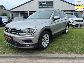 Volkswagen Tiguan 1.4 TSI ACT Comfortline AUTOMAAT / CARPLAY / TREKHAAK