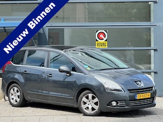 Peugeot 5008 1.6 VTi Blue Lease 5p. Airco / Navigatie / Panodak / Trekhaak / Radiator stuk*** / Meeneemprijs *** € 1650,00