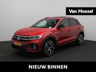 Volkswagen T-Roc 1.5 TSI R-Line Business | 19 inch velgen | Trekhaak | Keyless entry/start | Elektrisch bedienbare achterklep | Dode hoek detectie | Parkeersensoren | Achteruitrijcamera | Stoelverwarming |