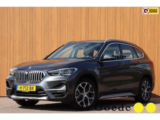 BMW X1 SDrive20i VDL Nedcar Edition org.NL Head-up afn.trekhaak el.klep leer+vw camera