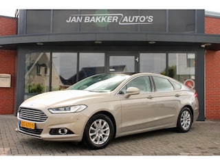 Ford Mondeo 1.5 Titanium ✅ Trekhaak ✅ Navi ✅ Panoramadak