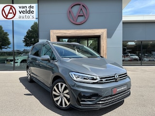 Volkswagen Touran 1.5 TSI 150pk DSG R-line Highline | Led | Trekhaak | Dode hoek | Camera | Keyless | Rijklaar incl. garantie