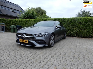 Mercedes-Benz CLA 180 Business Solution AMG