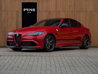 Alfa Romeo Giulia 2.9 V6 Quadrifoglio MY25 | Facelift | Carbon dak | Carbon stoelen | Akrapovic | Harman/Kardon
